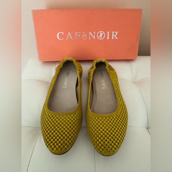 CAFeNOIR Shoes - Cafenoir Yellow Leather Women's Shoes. New.
Made in Italy. Leather.